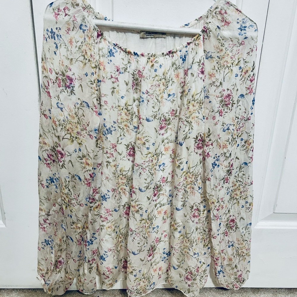 Beautiful Italian Silk Top!